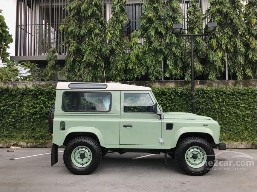 2018 Land Rover Defender 90 Pickup