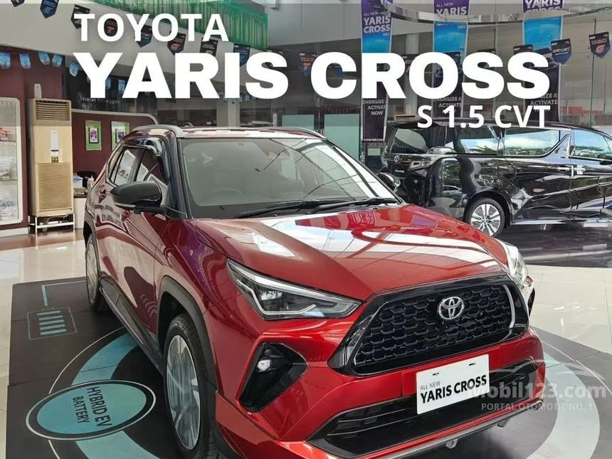 Jual Mobil Toyota Yaris Cross 2024 S GR Parts Aero Package 1.5 di Jawa Timur Automatic Wagon Merah Rp 365.900.000