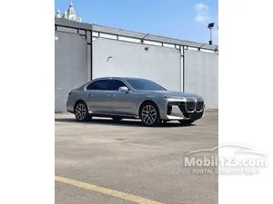 2023 BMW 735i 3.0 M Sport Sedan