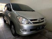 2005 Toyota Kijang Innova 2.0 G MT terawat dijual di malang