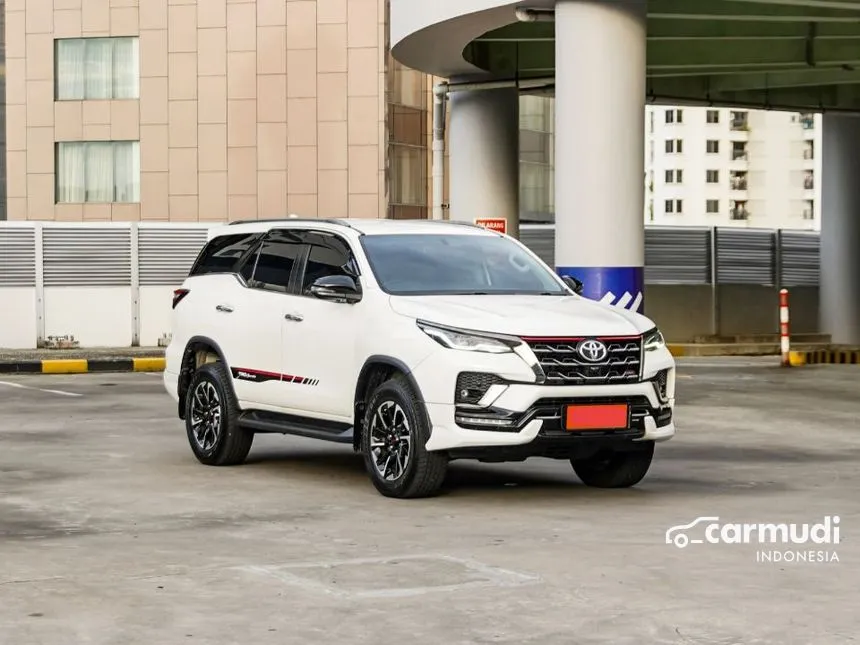 2021 Toyota Fortuner VRZ TRD 4X2 SUV