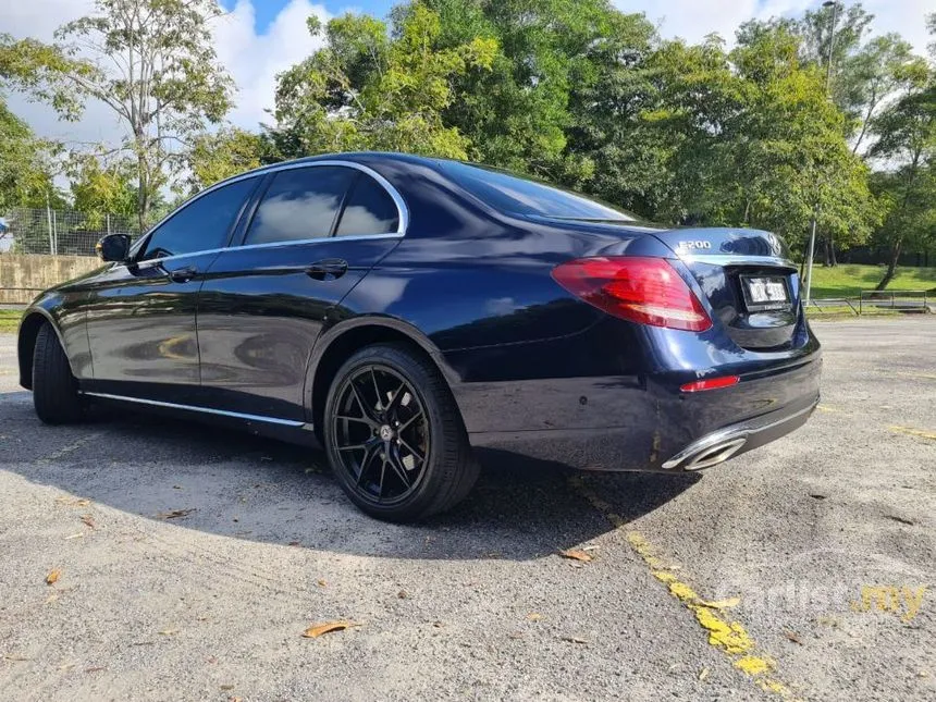 2015 Mercedes-Benz E200 Avantgarde Sedan