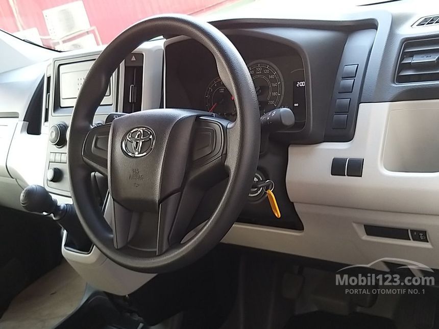 Jual Mobil  Toyota  Hiace  2021 Premio  2 8 di DKI Jakarta 