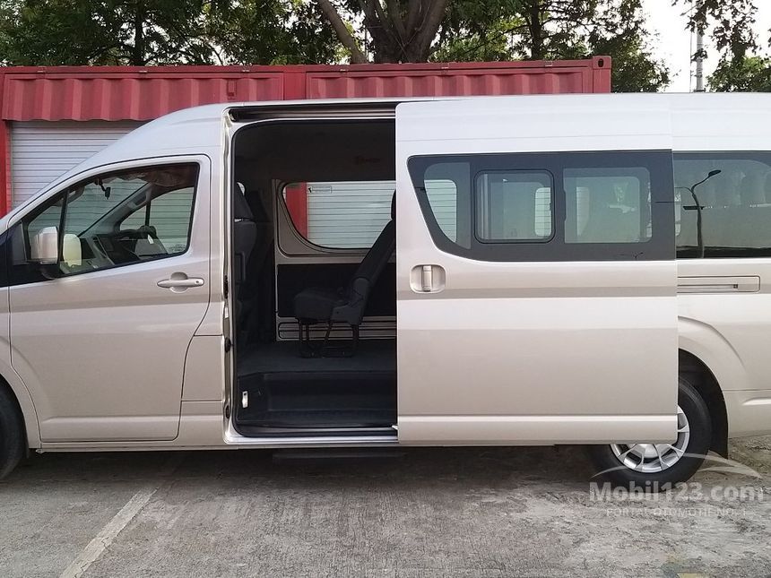 Jual Mobil  Toyota  Hiace  2021 Premio  2 8 di DKI Jakarta 