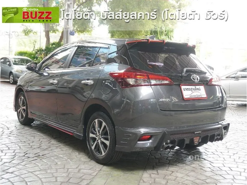 2020 Toyota YARIS High Hatchback