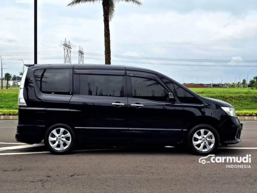 2013 Nissan Serena Highway Star MPV