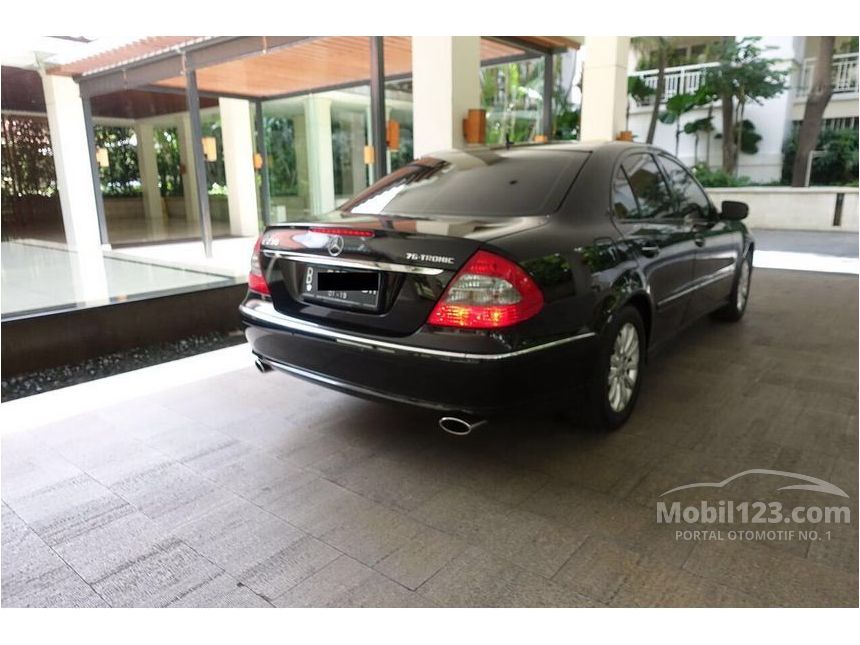 Jual Mobil Mercedes-Benz E230 2008 E230 2.5 di DKI Jakarta 