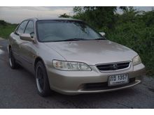 2000 Honda Accord 2.3 งูเห่า (ปี 97-02) VTi Sedan AT