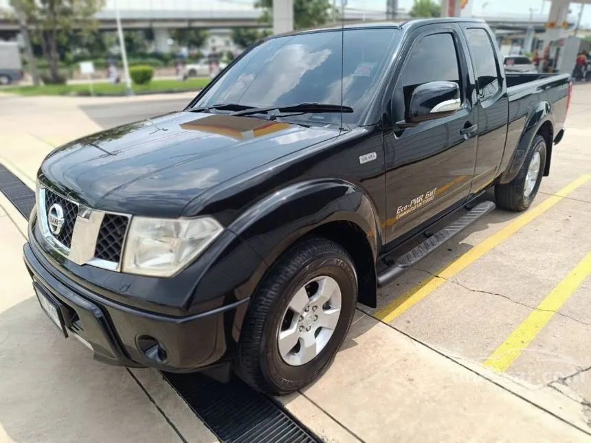 2013 Nissan Frontier Navara SE Pickup