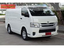 2015 Toyota Hiace 3.0 COMMUTER (ปี 05-16) Economy Van MT