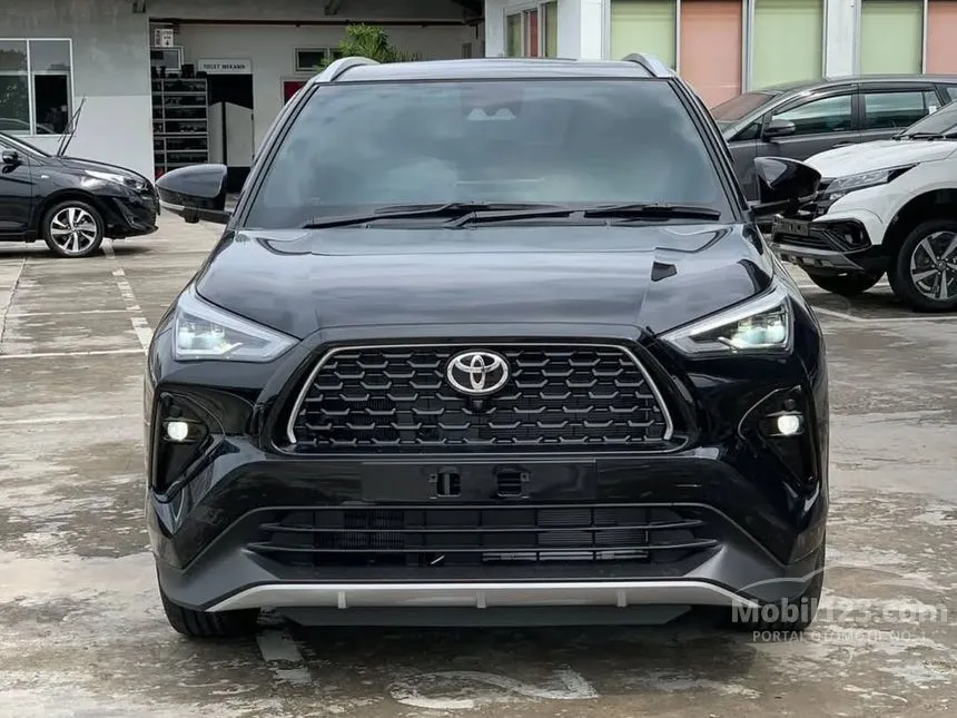 Jual Mobil Toyota Yaris Cross 2024 S GR Parts Aero Package HEV 1.5 di Jawa Barat Automatic Wagon Hitam Rp 350.000.000