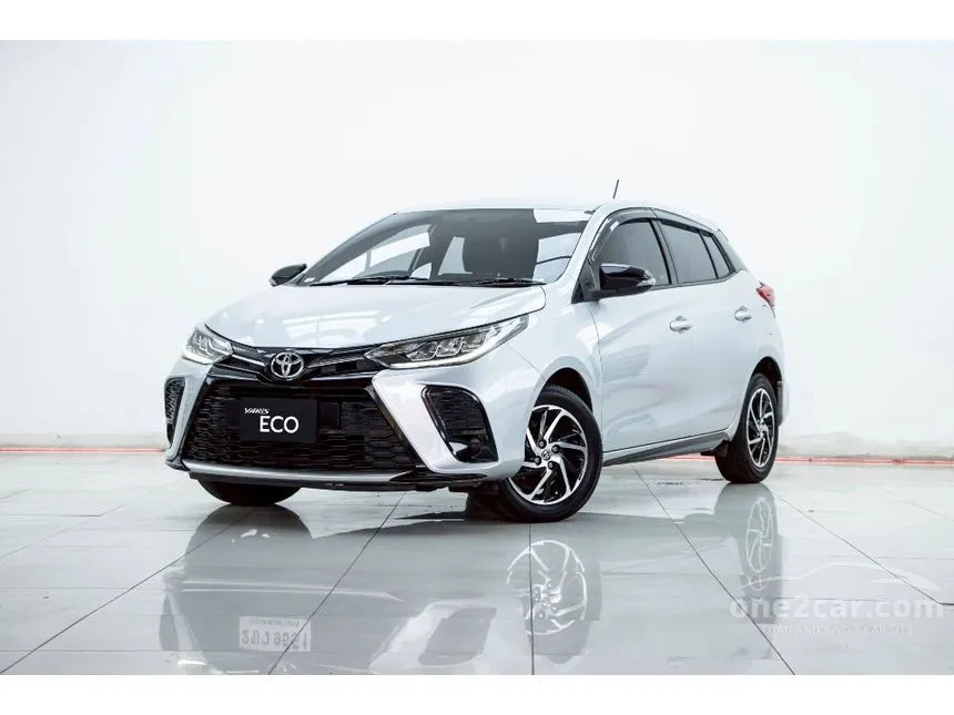 2022 Toyota YARIS Sport Hatchback
