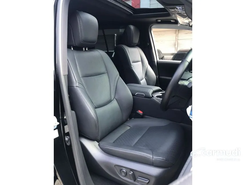 2024 Toyota Land Cruiser 300 VX-R SUV