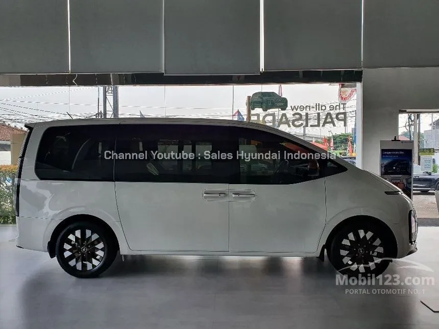 2024 Hyundai Staria Signature 9 Wagon