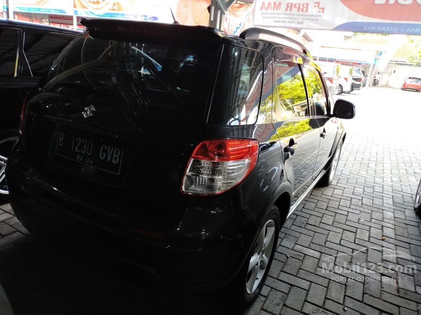 Jual Mobil  Suzuki SX4 2009 Cross Over  1 5 di Jawa  Tengah  