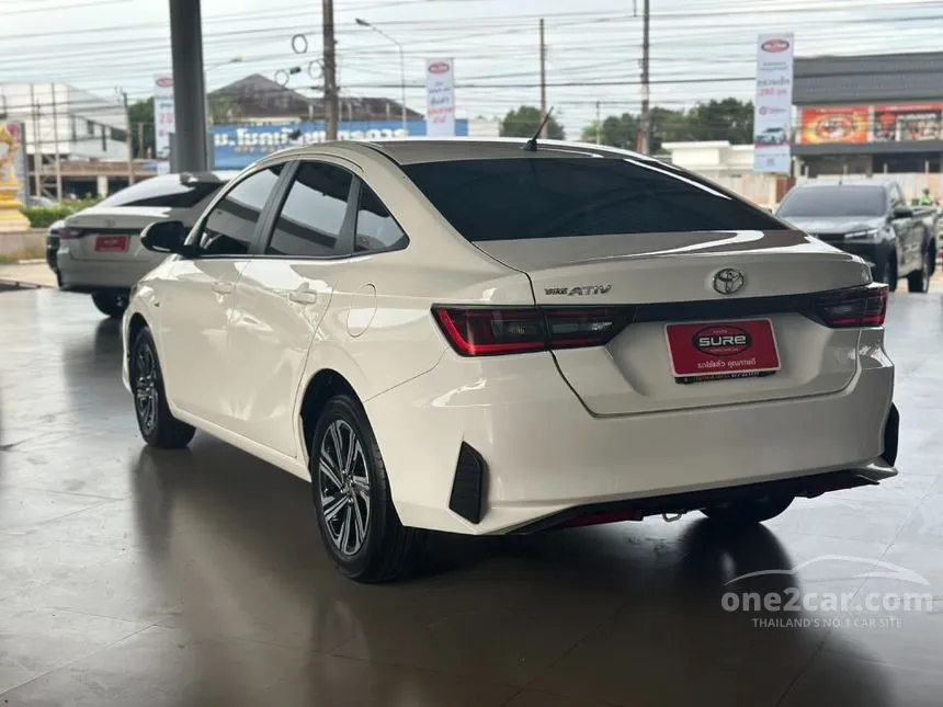 2025 Toyota Yaris Ativ Sport Sedan