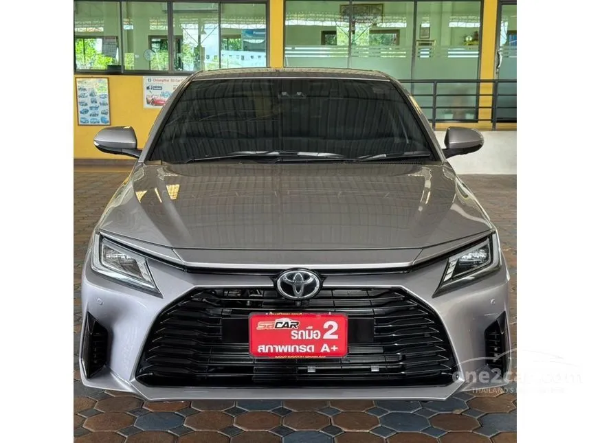 2024 Toyota Yaris Ativ Premium Sedan
