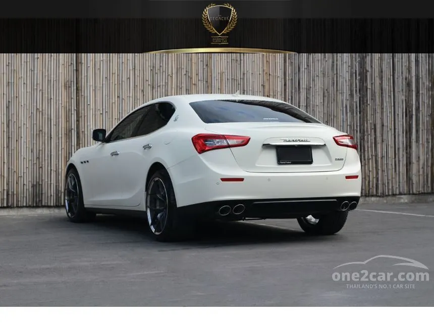 2016 Maserati GHIBLI Sedan