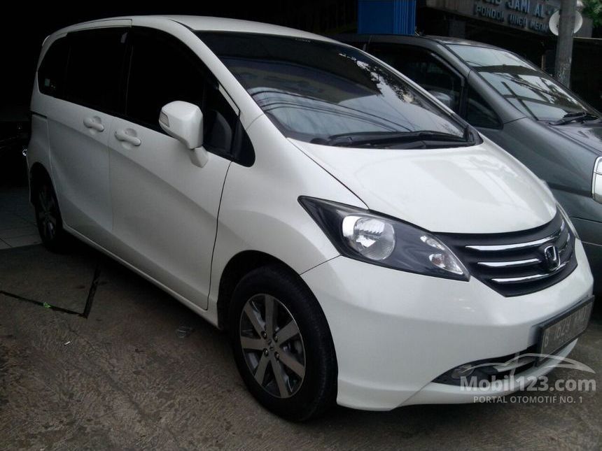 Jual Mobil Honda Freed 2011 1 5 1 5 Di Jawa Barat Automatic Mpv Putih Rp 180 000 000 3269413 Mobil123 Com