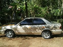 2001 Toyota Soluna 1.5 GLi Sedan