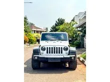 2012 Jeep Wrangler 3.6 Sport Renegade Plus 4 Door SUV White on Black Odo 70 Rb (TERMURAH)