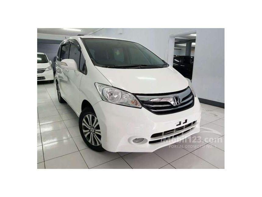 Jual Mobil  Honda  Freed  2013 E 1 5 di Jawa Barat Automatic 