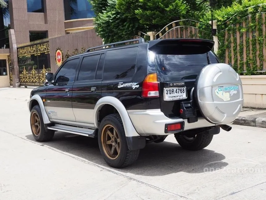 2002 Mitsubishi Strada G-Wagon GLS Wagon