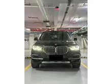 2023 BMW X5 3.0 xDrive40i xLine SUV 7 Seaters Black on Black (Faktur 2024) Odo 20 Rb (TERMURAH)