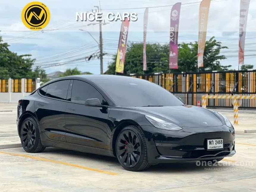 2023 TESLA Model 3 Performance Sedan