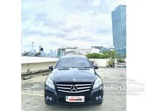 2011 Mercedes-Benz R300L 3.0 Family Wagon