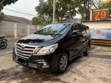 Toyota Kijang Innova V LUXURY AT 2015 Hitam tgn 1 ANTIKK LOW Km 40rban