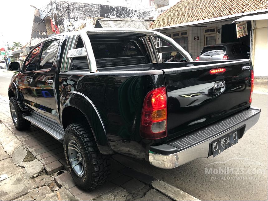 Jual Mobil Toyota Hilux 2010 G 3.0 di DKI Jakarta Manual Pick - up Hitam 