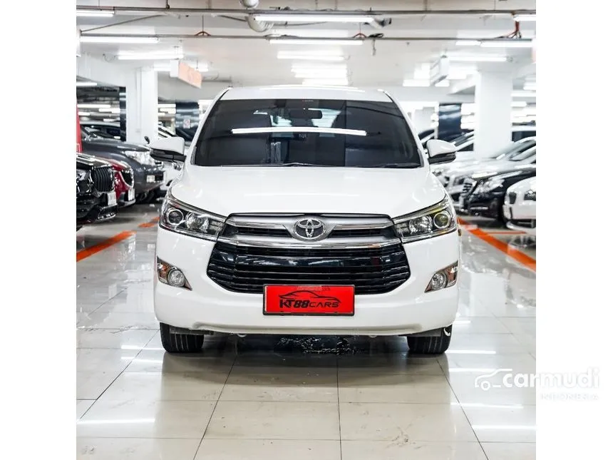 Jual Mobil Toyota Kijang Innova 2018 V 2.4 di Jawa Barat Manual MPV Putih Rp 305.000.000