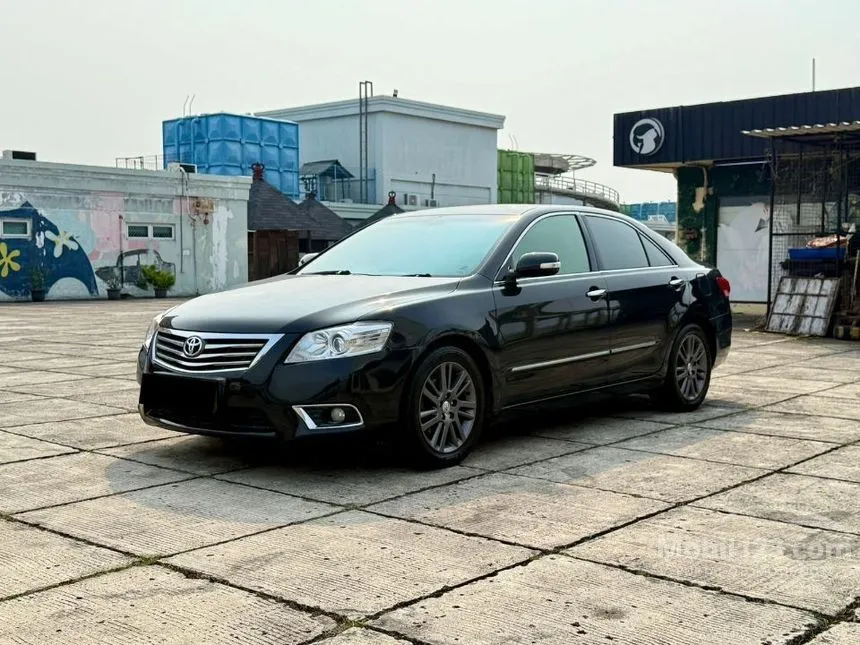 2010 Toyota Camry Q Sedan