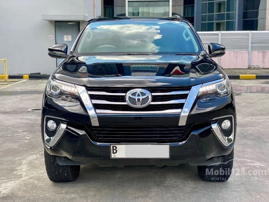 Jual Mobil Toyota Fortuner 2018 VRZ 2.4 di DKI Jakarta Automatic SUV Hitam Rp 389.000.000