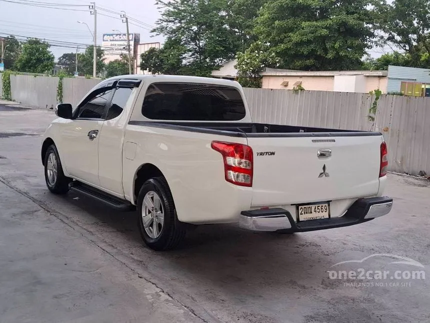 2018 Mitsubishi TRITON GLX Mega Cab Pickup