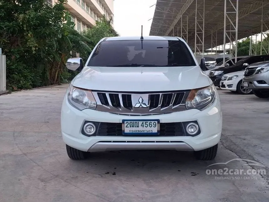 2018 Mitsubishi TRITON GLX Mega Cab Pickup