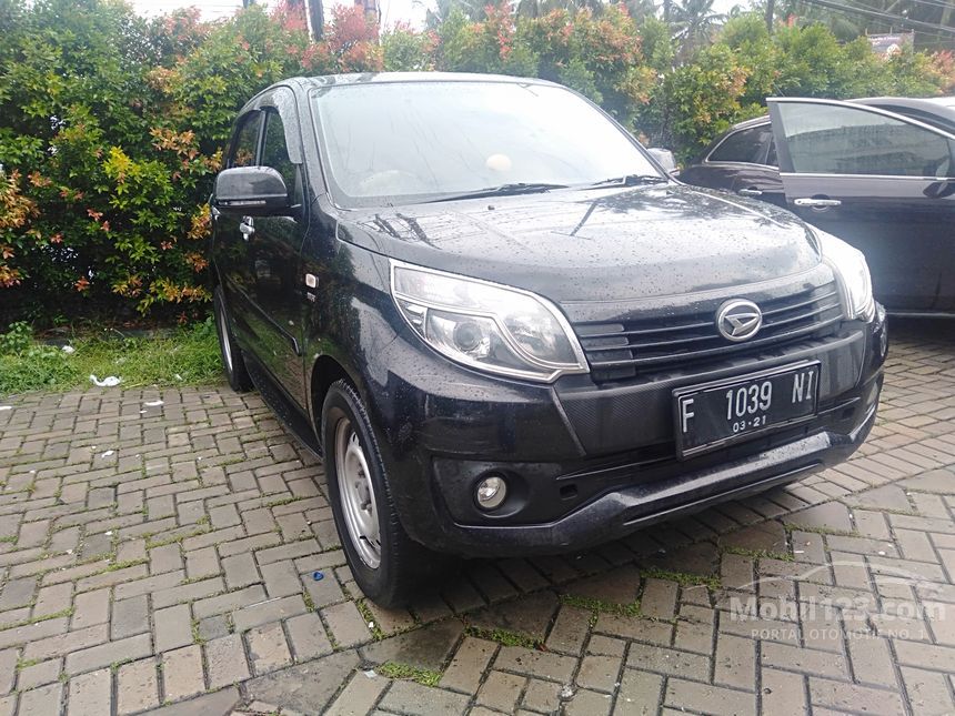 Jual Mobil Daihatsu Terios 2015 EXTRA X 1.5 di Jawa Barat Manual SUV