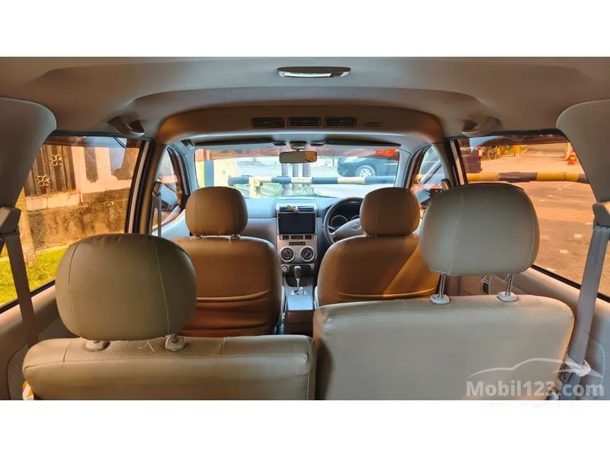 2011 Toyota Avanza S MPV