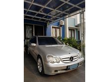 2002 Mercedes-Benz C240 2.6 Elegance Sedan #jualcepatpemiliklangsung