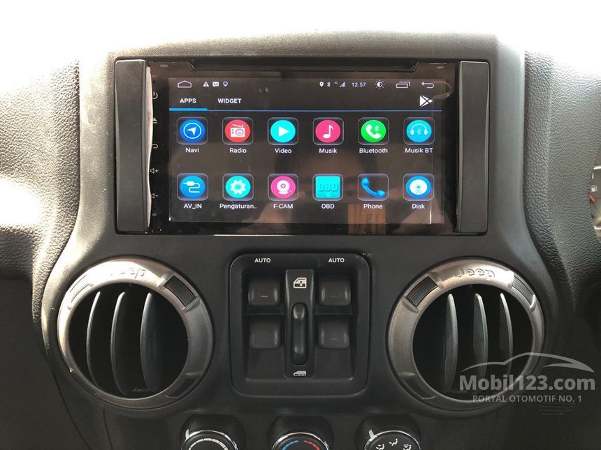 Jeep Wrangler 2011 Rubicon Unlimited 