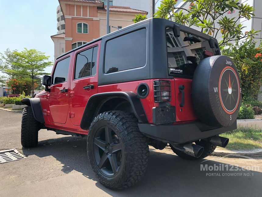 Jual Mobil  Jeep Wrangler 2011 Rubicon  Unlimited 3 8 di DKI 