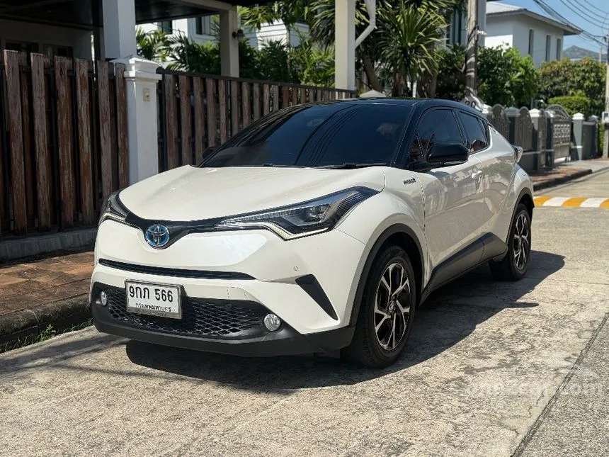 2020 Toyota C-HR HV Mid SUV