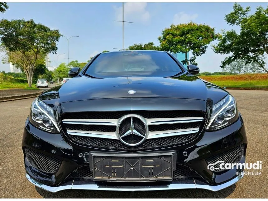 2015 Mercedes-Benz C250 AMG Sedan