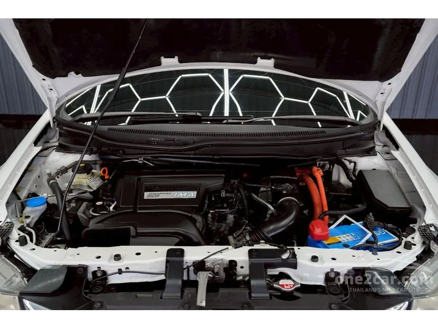 2013 Honda CIVIC Hybrid Sedan