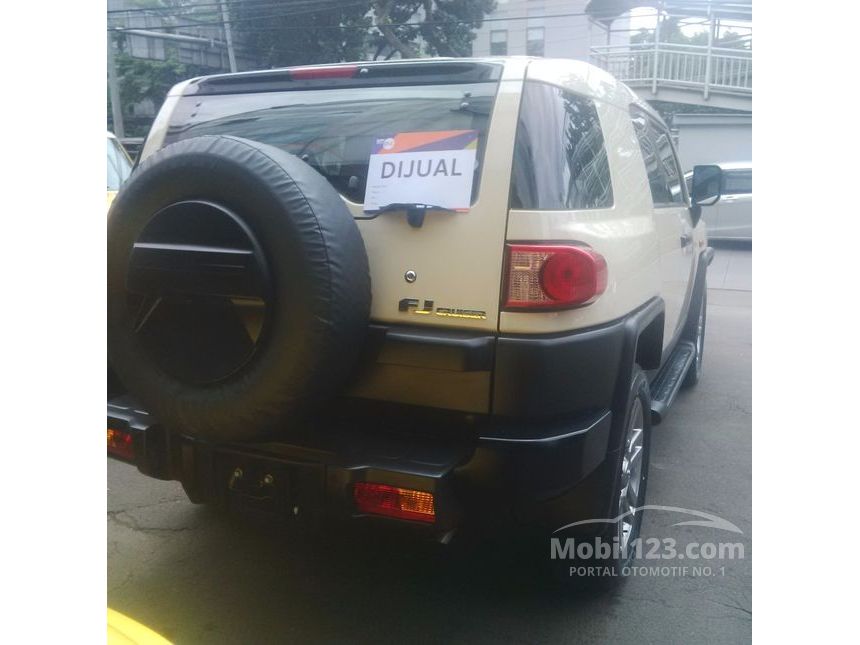 Jual Mobil Toyota FJ Cruiser  2019 4 0 di DKI Jakarta 