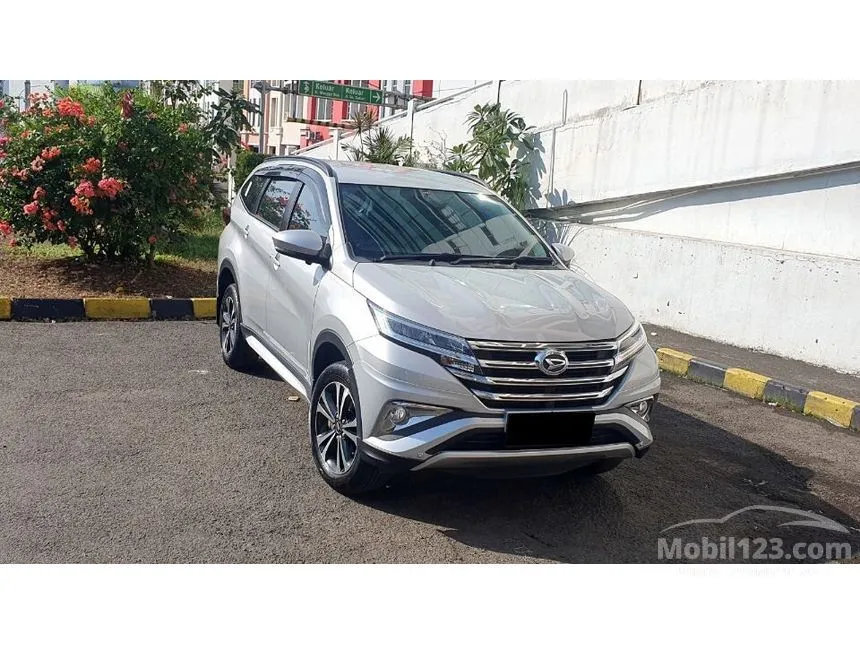 Jual Mobil Daihatsu Terios 2019 R Deluxe 1.5 di DKI Jakarta Automatic SUV Silver Rp 199.000.000