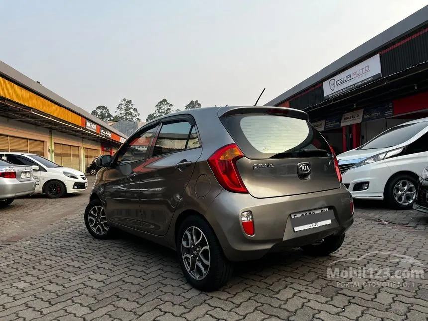 2012 KIA Picanto SE 2 Hatchback
