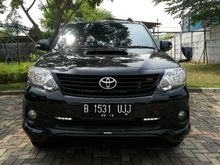 2014 Toyota Fortuner 2.5 G TRD SUV
