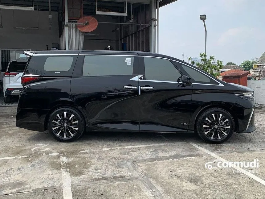 2024 Toyota Alphard G MPV